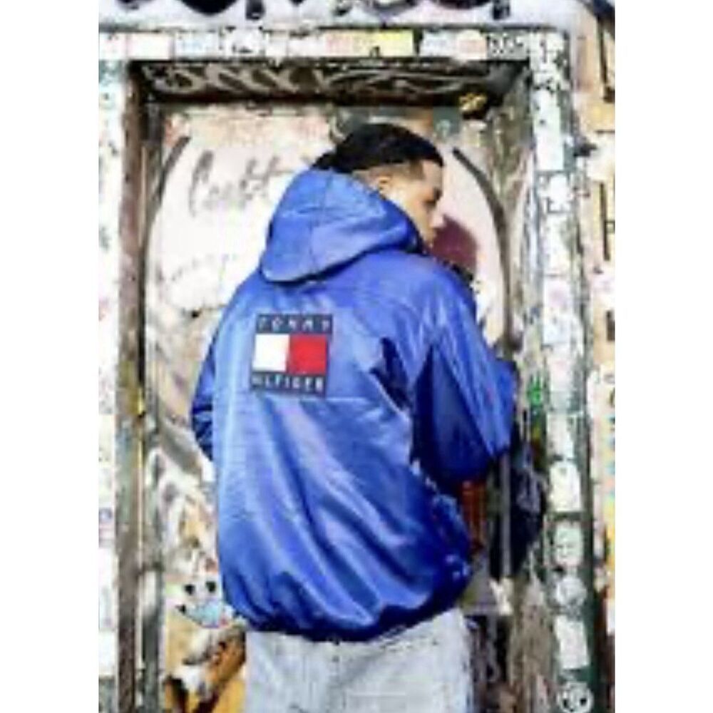 1990S OVERSIZED SHINY BLUE TOMMY HILFIGER PUFFY JACKET YELLOW LINING Men’s XL